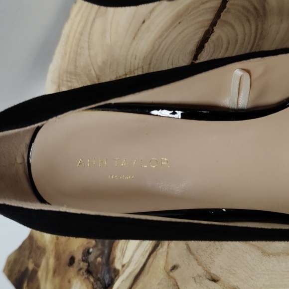 Ann Taylor Factory Black Heels, Size 6M - Picture 3 of 12
